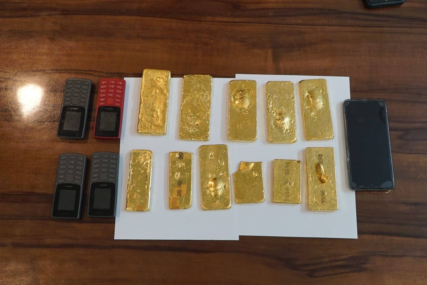 seized 11 no. of gold biscuits